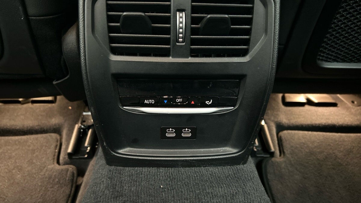 BMW 330e M-Sport aut. billede 12