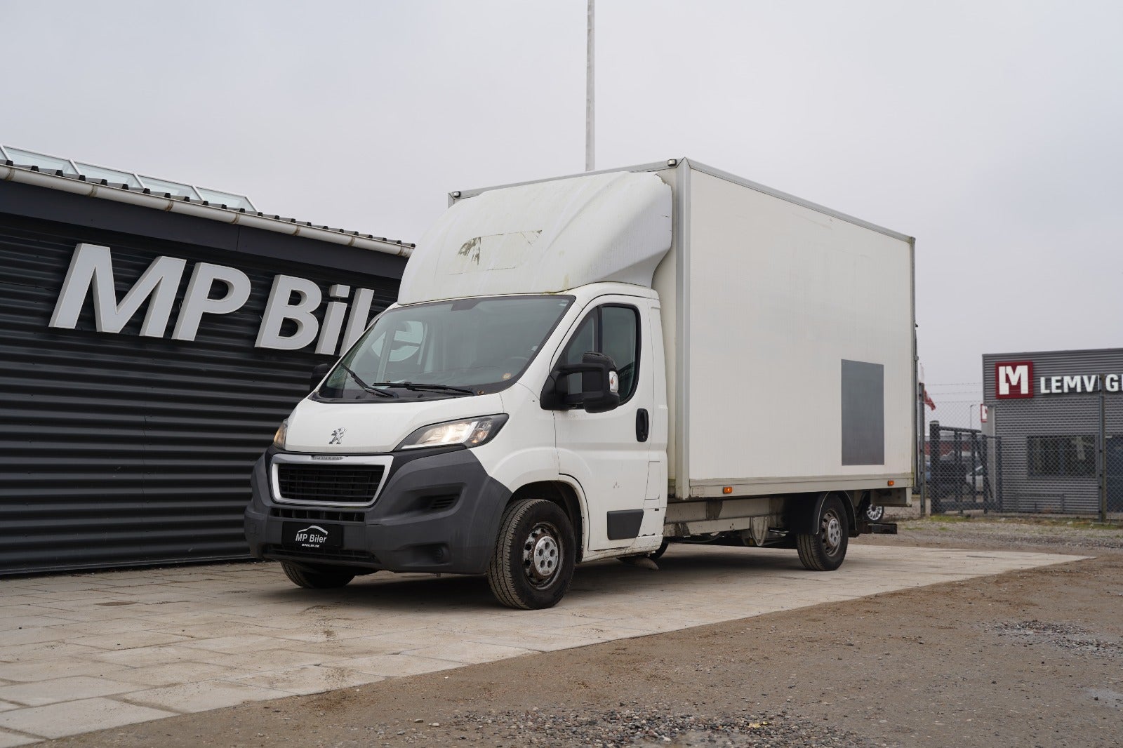 Billede af Peugeot Boxer 335 2,2 HDi 130 Alukasse m/lift