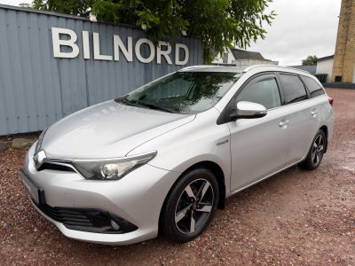 Toyota Auris 1,8 Hybrid H2 Comfort Touring Sports CVT 5d