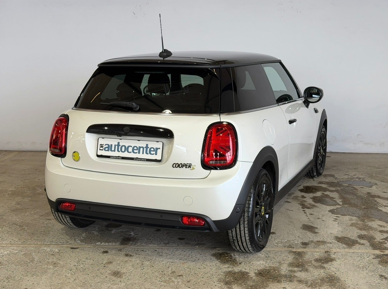 MINI Cooper SE Classic Trim