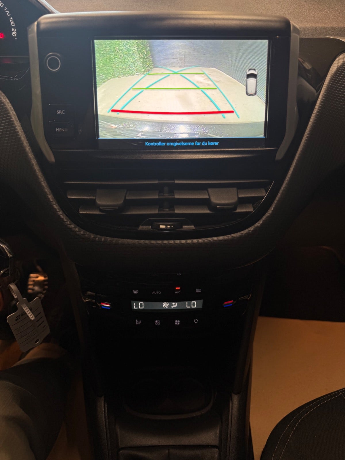 Billede af Peugeot 208 1,2 PureTech 82 Allure Sky