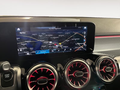 Mercedes EQB300 Progressive 4Matic Van