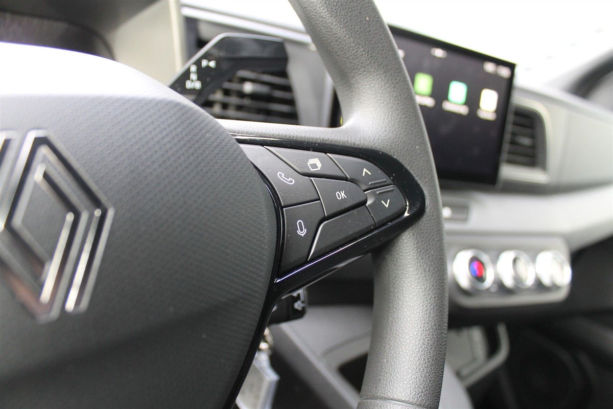 Renault Master V T35 E-Tech L2H2 Kassevogn Tekno billede 9