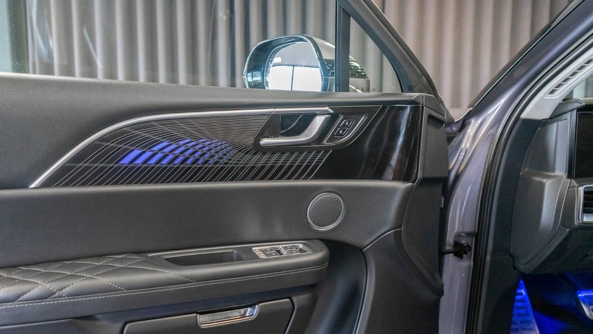 Billede af Hongqi E-HS9 99 Exclusive