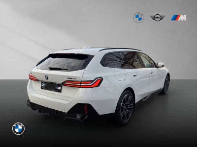 BMW i5 xDrive40 Touring M-Sport - 3