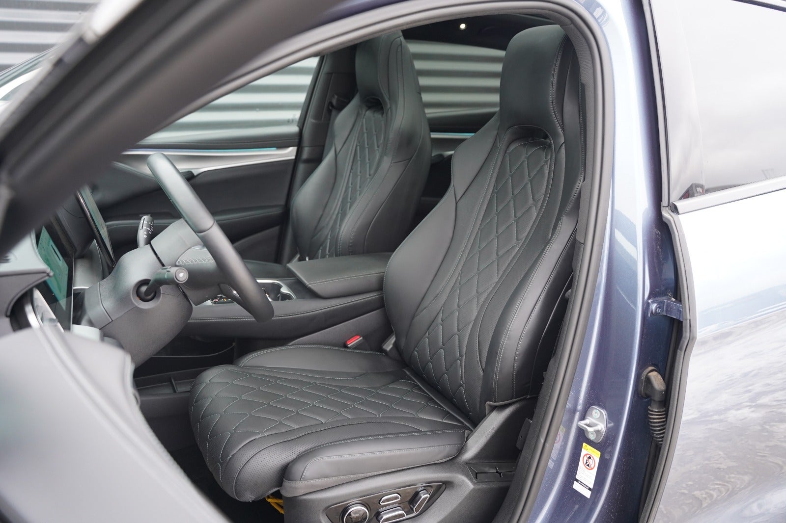 Billede af BYD Sealion 7 91 Design AWD