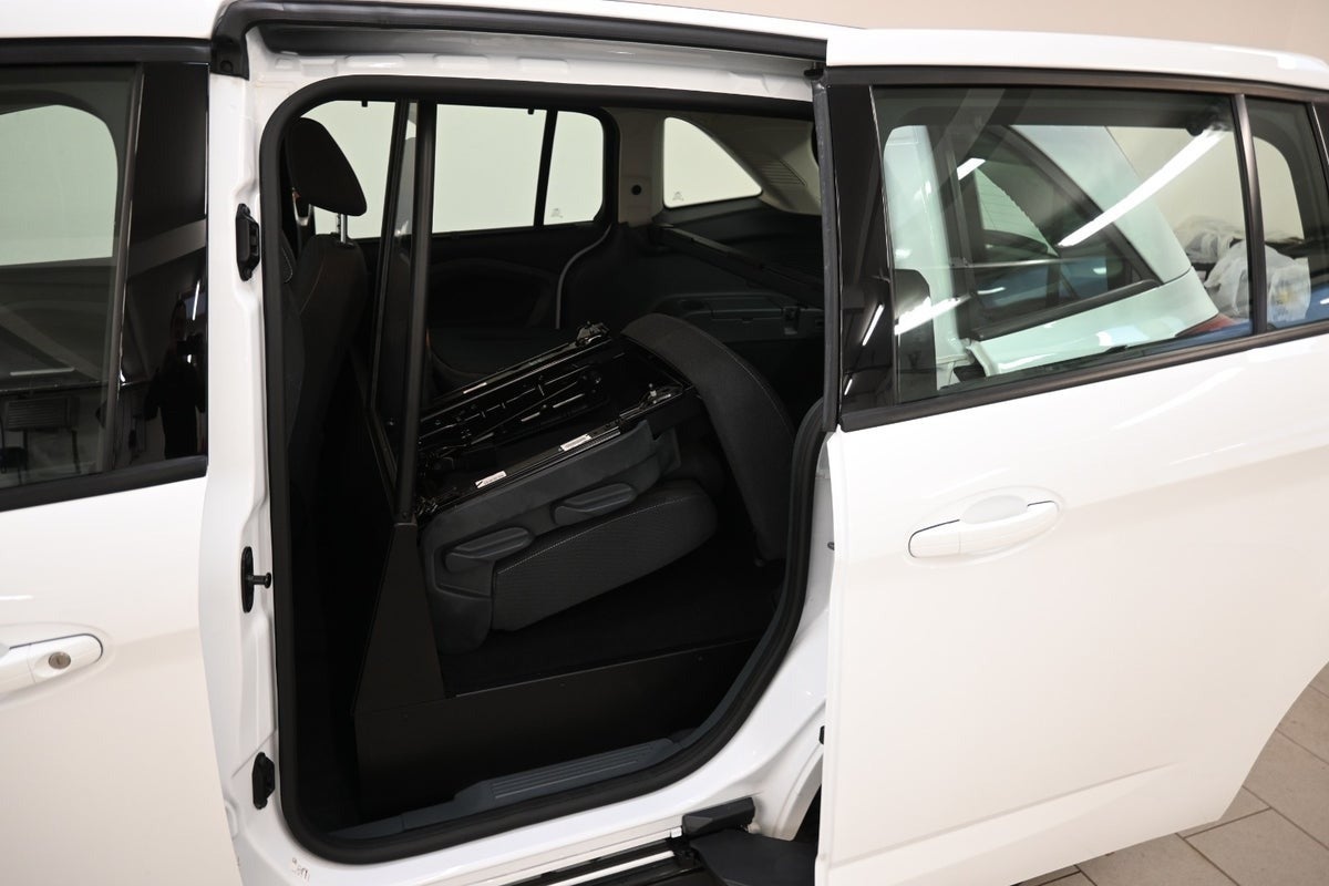 Ford Grand C-MAX SCTi 100 Edition Van