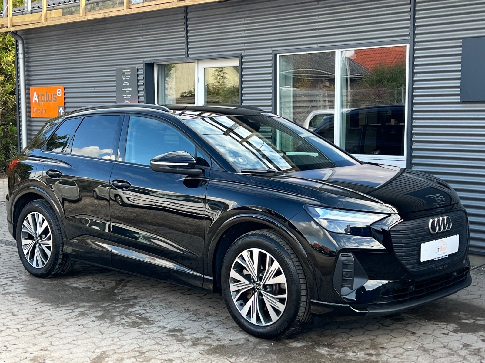 Audi Q4 e-tron Advanced