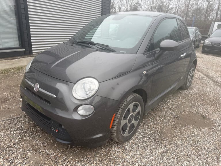 Fiat 500e 