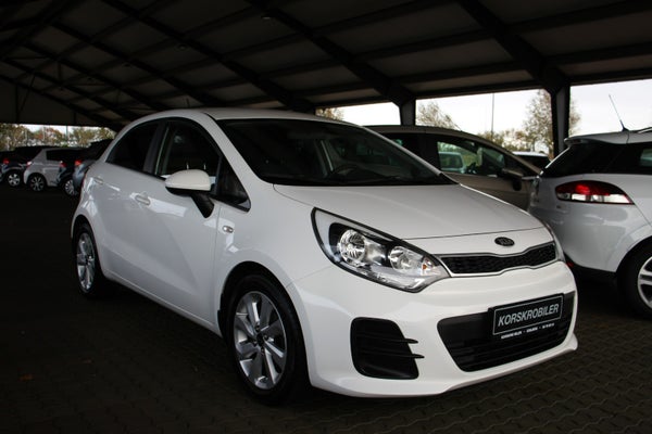 Kia Rio CVVT Comfort