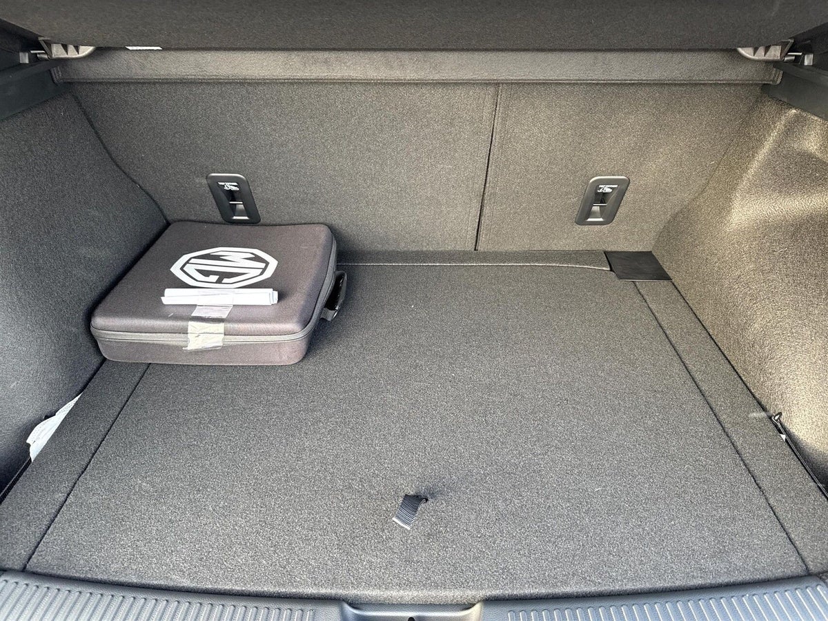 MG 4 Luxury billede 13