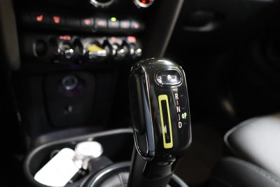 MINI Cooper SE Classic Trim