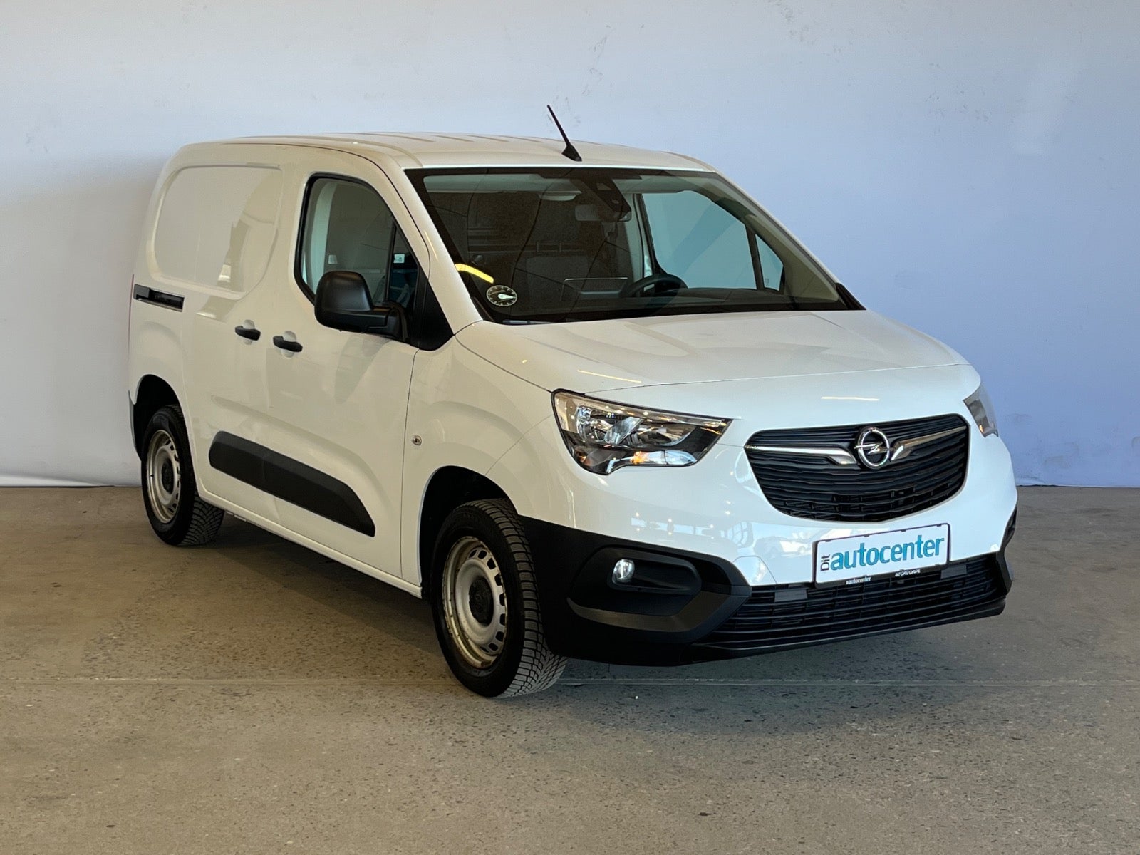 Opel Combo D 102 Enjoy+ L1V1