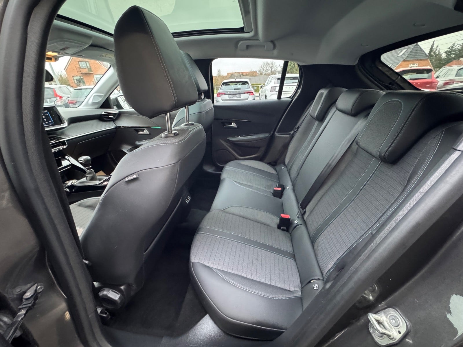 Billede af Peugeot 208 1,5 BlueHDi 100 Edition:210+