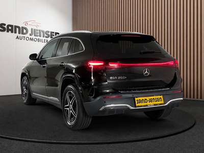 Mercedes EQA250+ AMG Premium Van