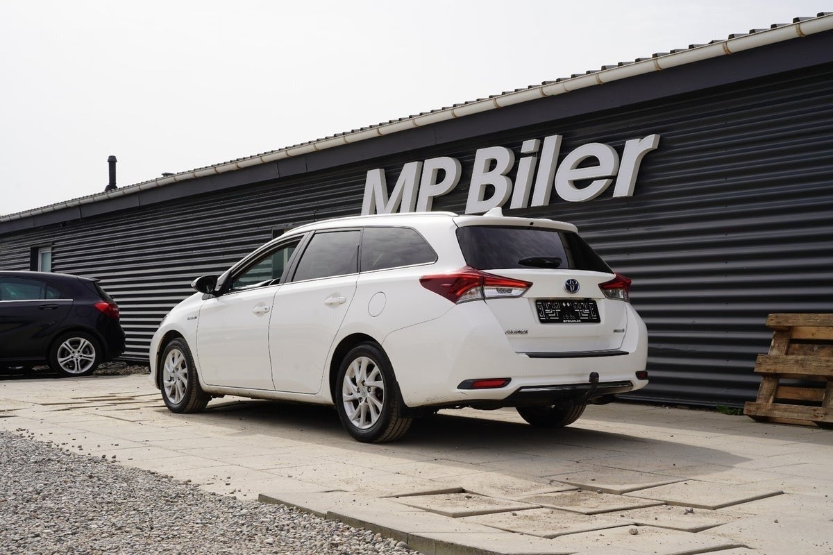 Billede af Toyota Auris 1,8 Hybrid H2 Touring Sports CVT