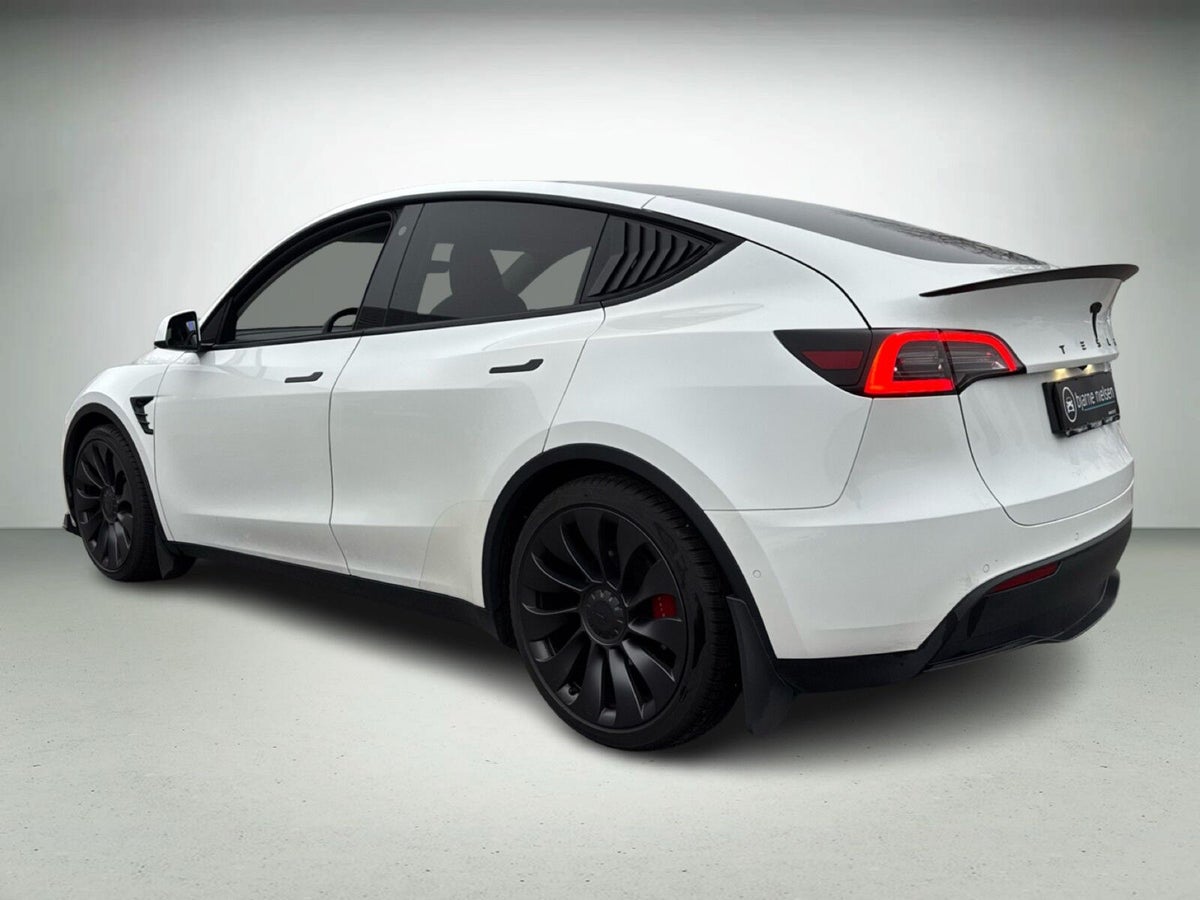 Tesla Model Y Performance AWD billede 4