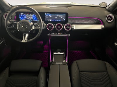 Mercedes EQB300 Progressive 4Matic Van