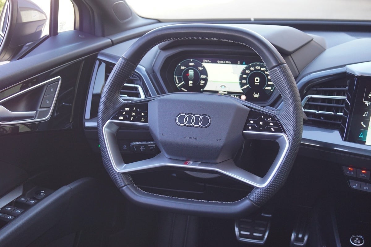 Audi Q4 e-tron S-line