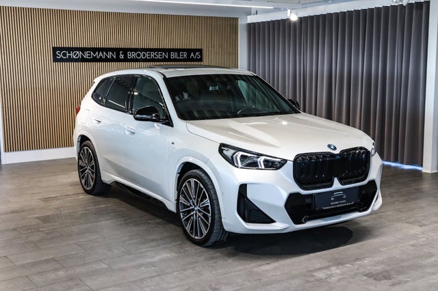 BMW iX1  xDrive30 M-Sport