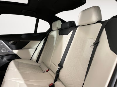BMW i5 eDrive40 M-Sport