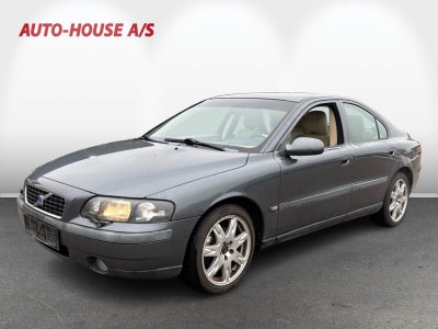 Volvo S60 2,4 140 4d
