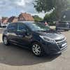 Peugeot 208 VTi 82 Chili Sky+