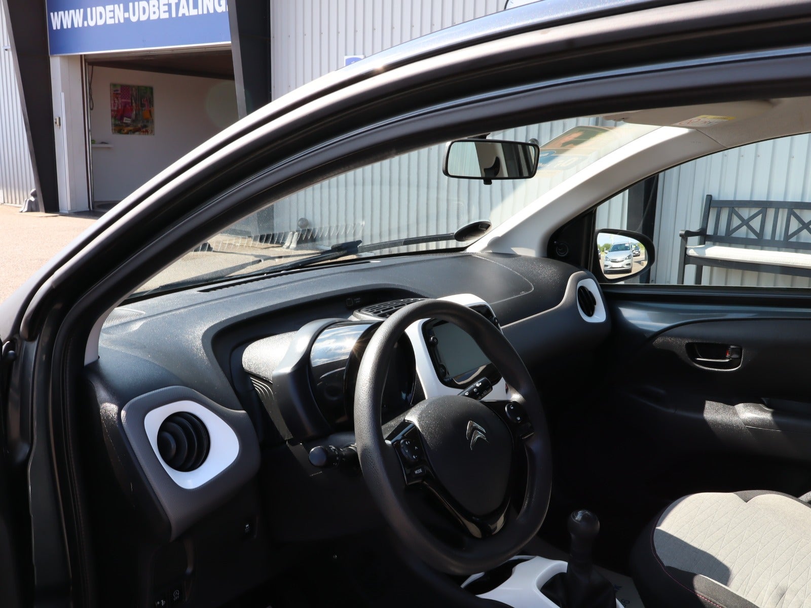 Billede af Citroën C1 1,0 VTi Street+