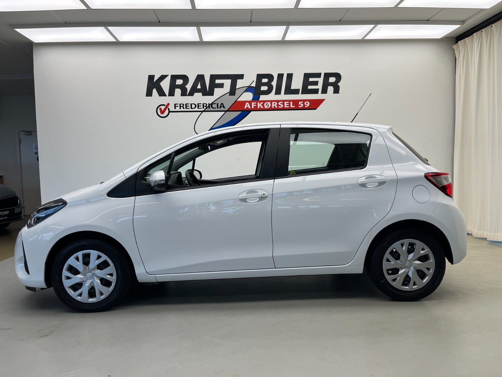 Billede af Toyota Yaris 1,0 VVT-i T2