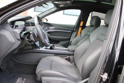Audi e-tron Black Edition S-line Sportback quattro