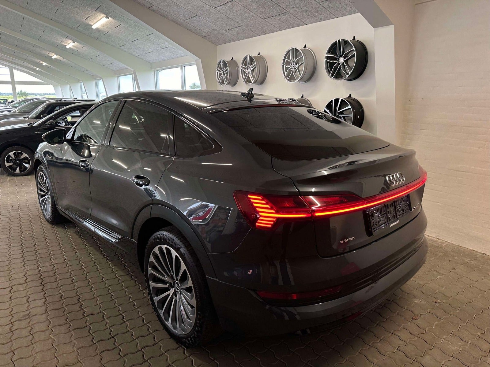 Audi e-tron 2021