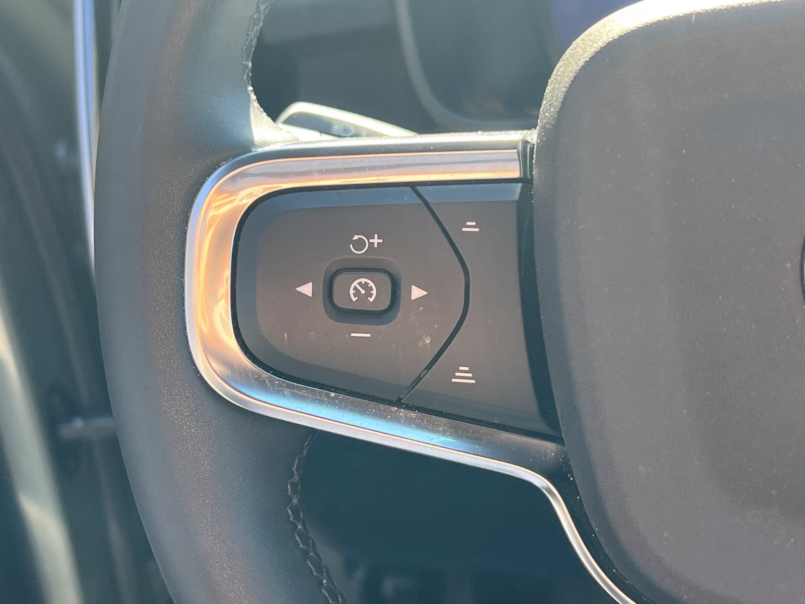 Volvo XC40 P6 ReCharge Plus