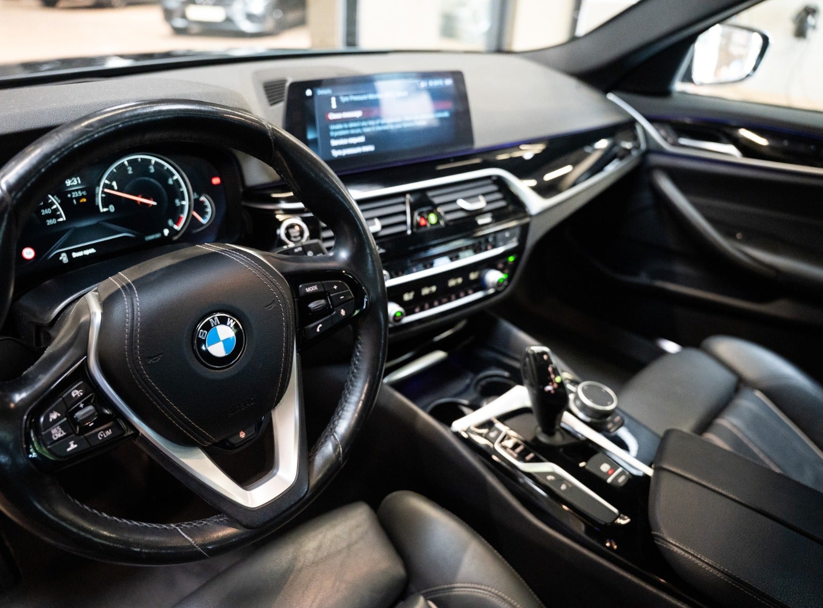Billede af BMW 530d 3,0 Touring Sport Line aut.