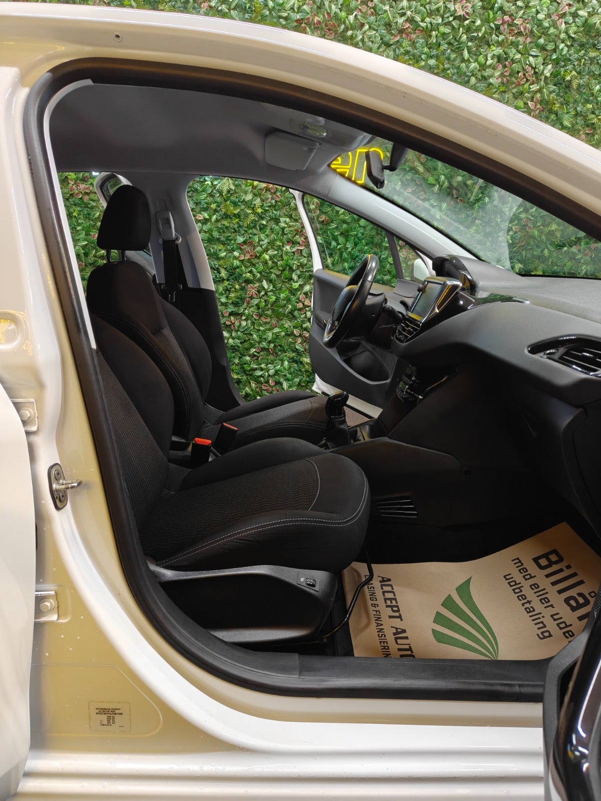 Billede af Peugeot 208 1,6 BlueHDi 100 Active