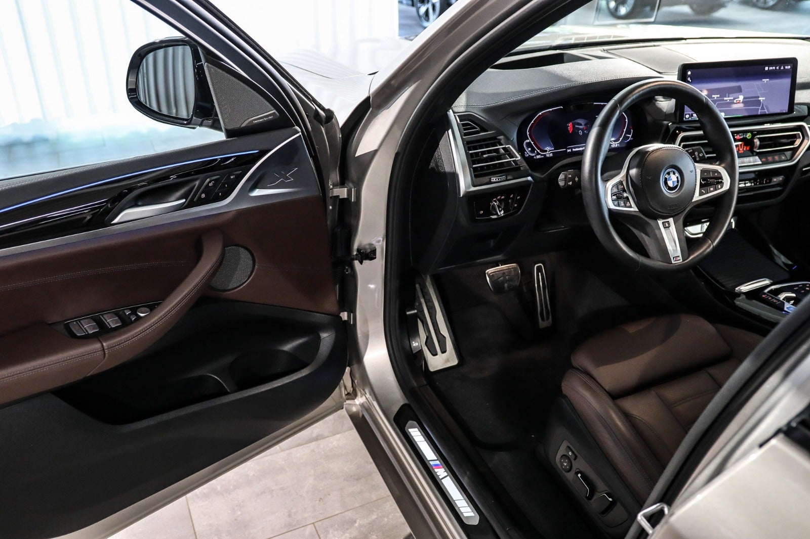 Billede af BMW iX3  Charged Plus M-Sport