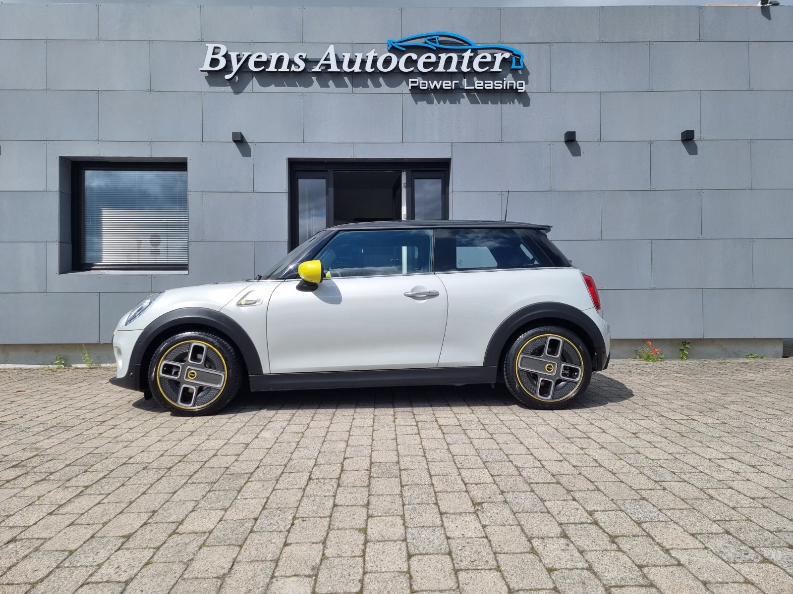 MINI Cooper SE 2021