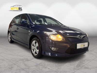 Hyundai i30 1,6 CRDi 90 Blue Drive 5d