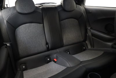 MINI Cooper SE Essential