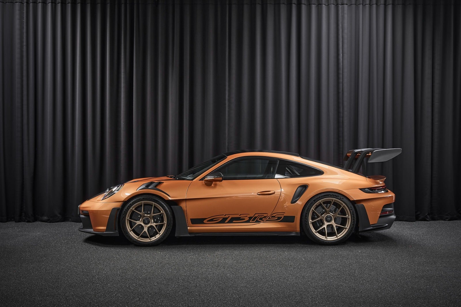 Gallery image 3 of 13