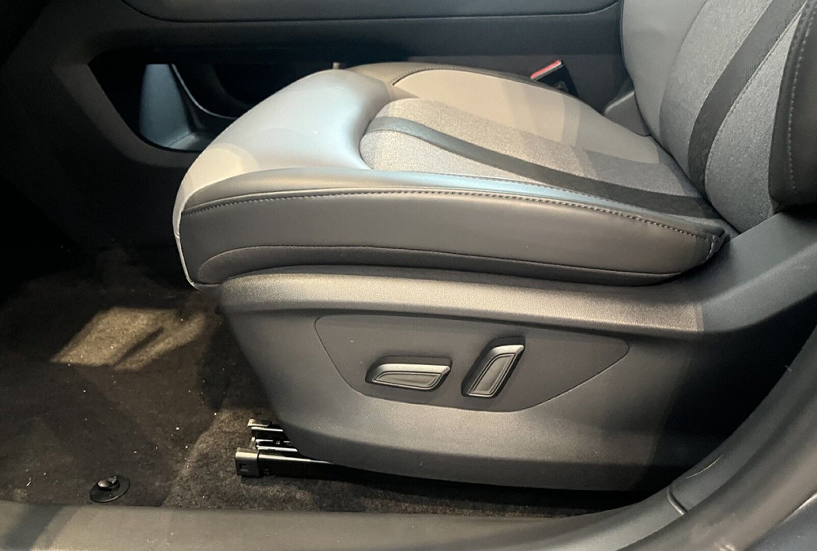 MG MGS5 Luxury