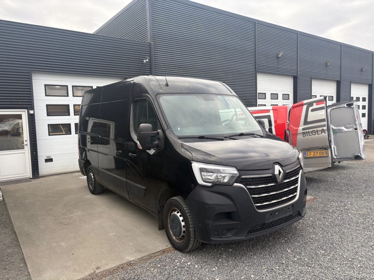 Renault Master IV T33 dCi 150 L2H2 Kassevogn