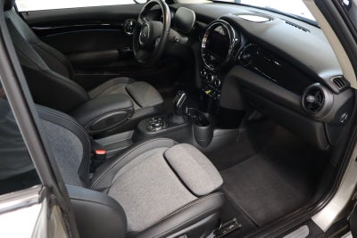 MINI Cooper SE Classic Trim