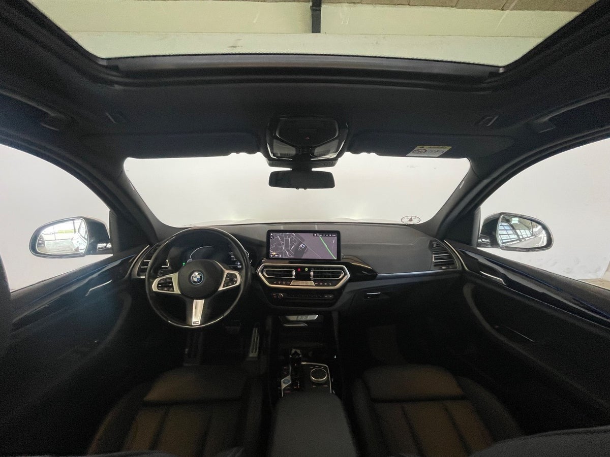 BMW iX3 Charged M-Sport