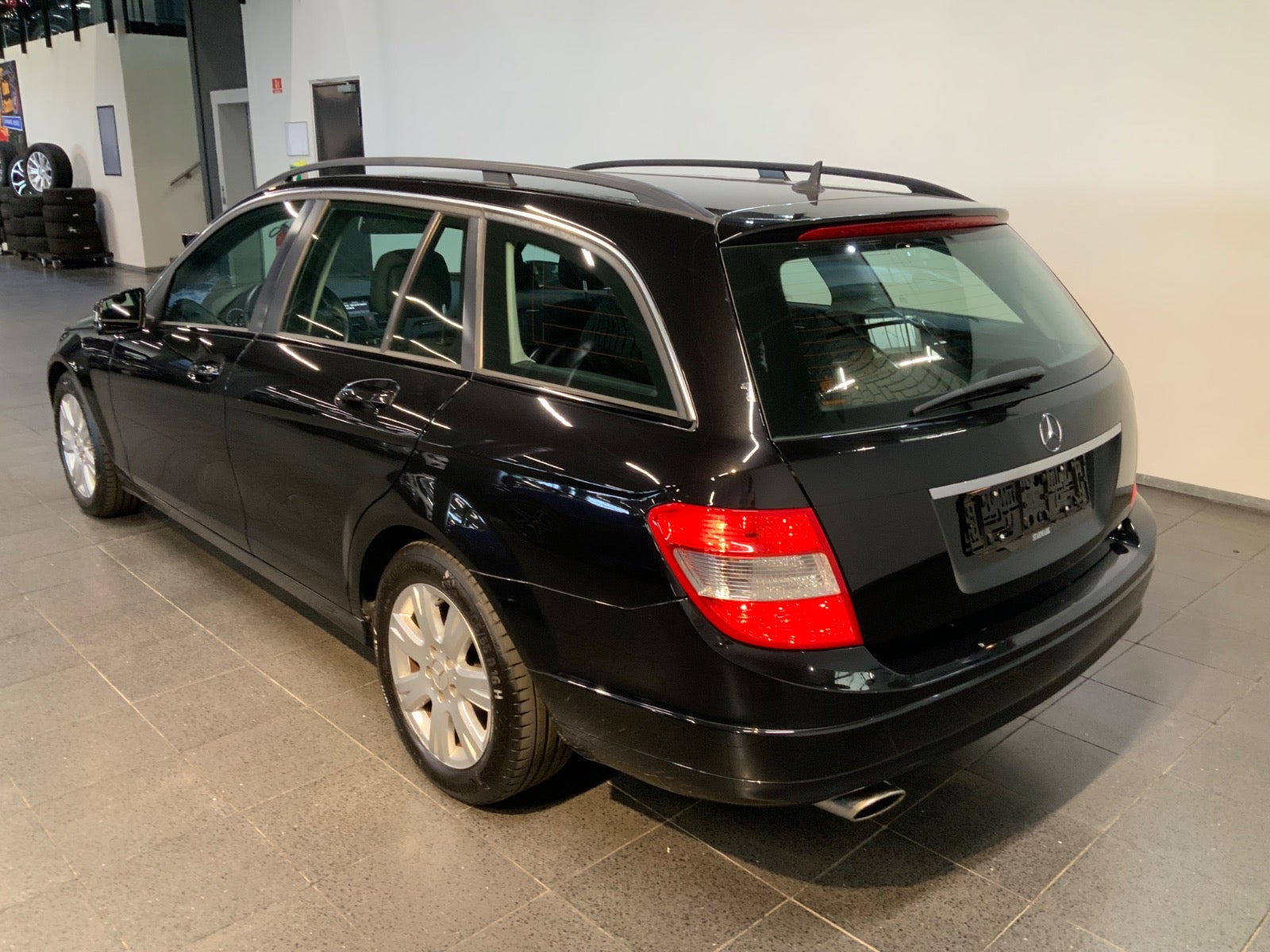 Mercedes-Benz C 180