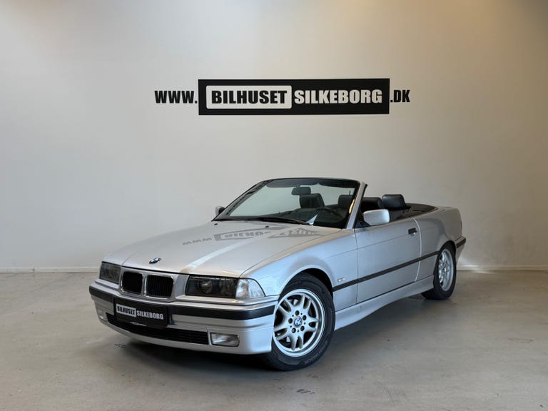 BMW 320i Cabriolet