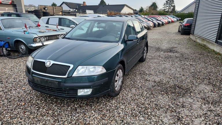 Skoda Octavia TDi Ambiente Combi DSG