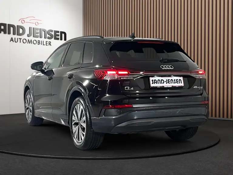 Audi Q4 e-tron Advance quattro