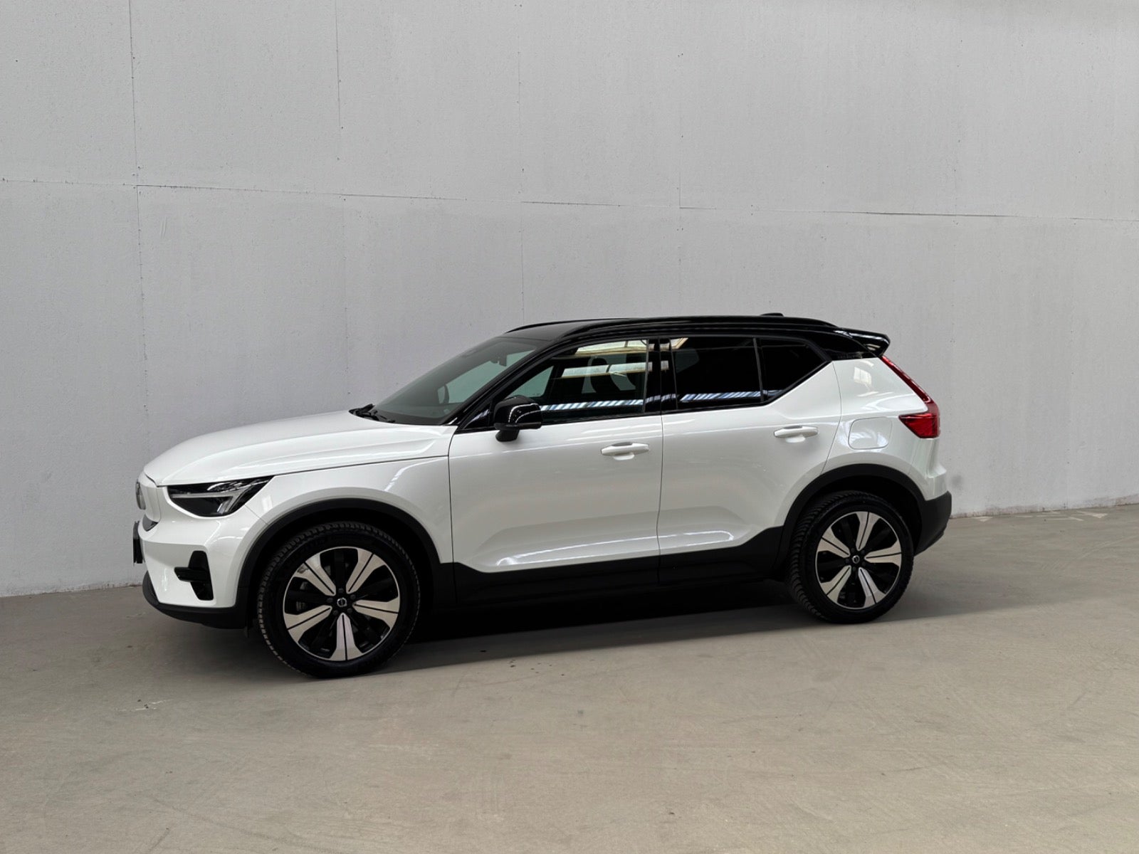 Volvo XC40 P6 ReCharge Core A