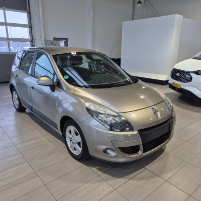 Renault Scenic II 1,9 dCi 130 Authentique 5d
