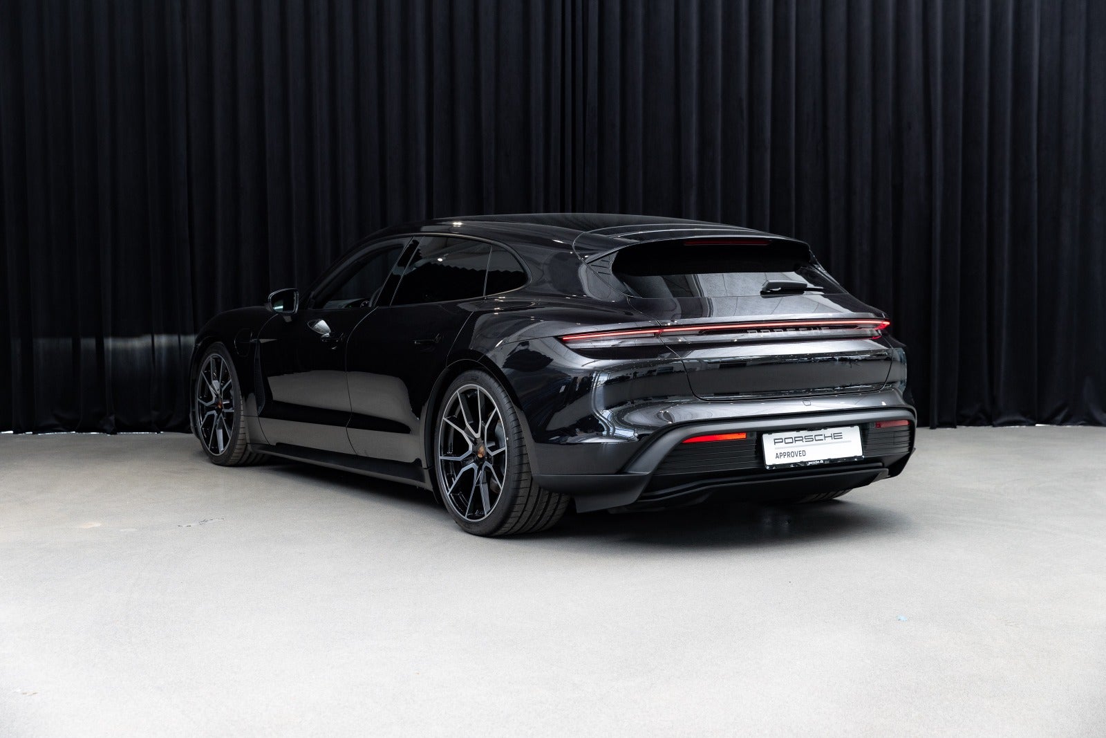 Gallery image 2 of 15